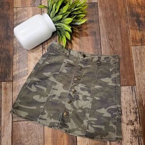 Faded glory camo skirt 